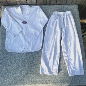 Taekwando Uniform Unisex Size L Kids